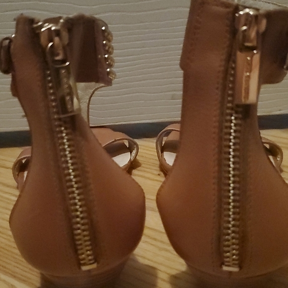 Michael Kors Celina Sandals - Picture 4 of 4